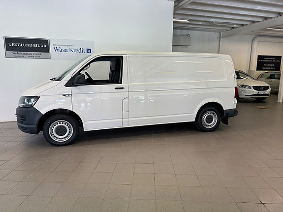 Volkswagen Transporter 2 of 12