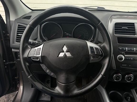 Mitsubishi ASX 8 of 11