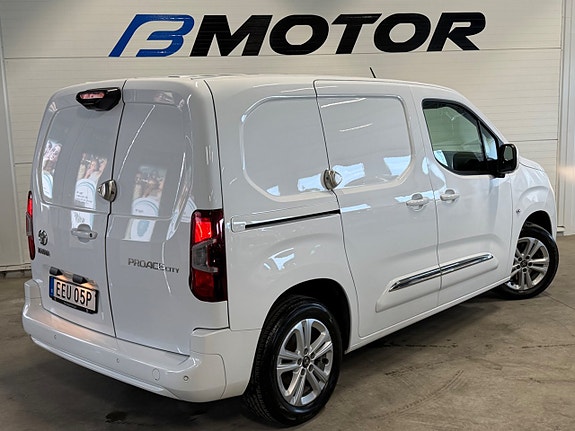 Toyota Proace City 3 of 17