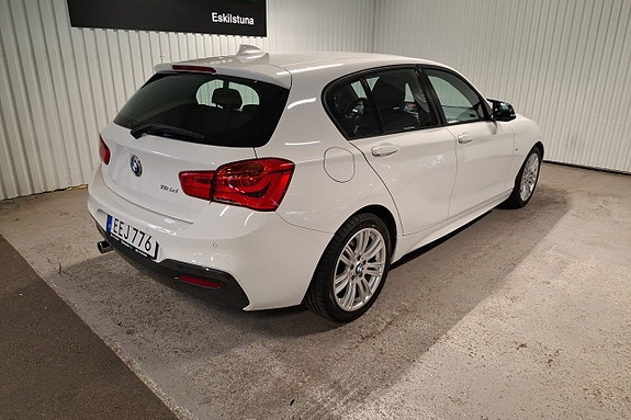 BMW 116d 5 of 14