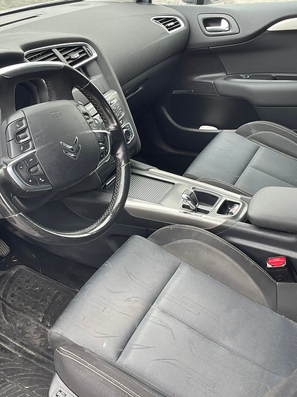 Citroen C4 6 of 6