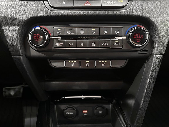 Kia Ceed 13 of 15