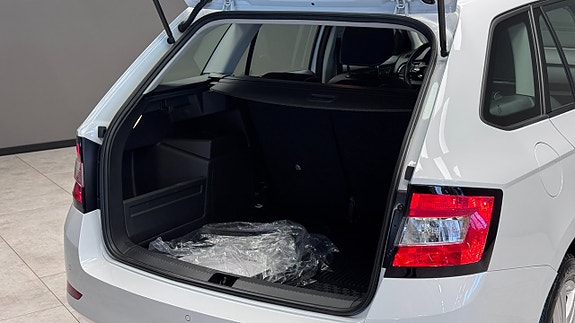 Skoda Fabia 13 of 19