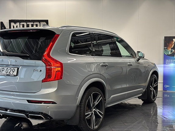 Volvo XC90 13 of 30