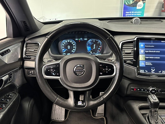 Volvo XC90 20 of 30