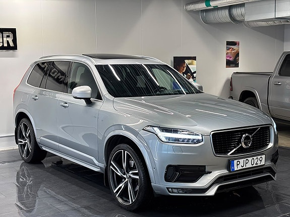 Volvo XC90 5 of 30