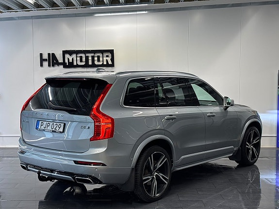 Volvo XC90 8 of 30
