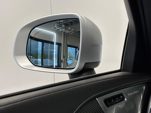 Volvo XC90 21 of 30