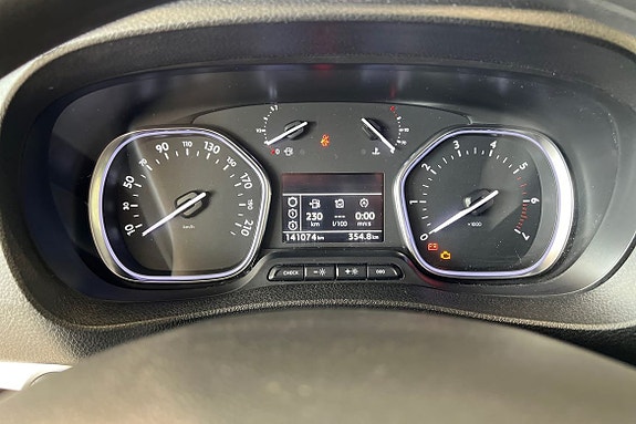 Toyota Proace Verso 16 of 25