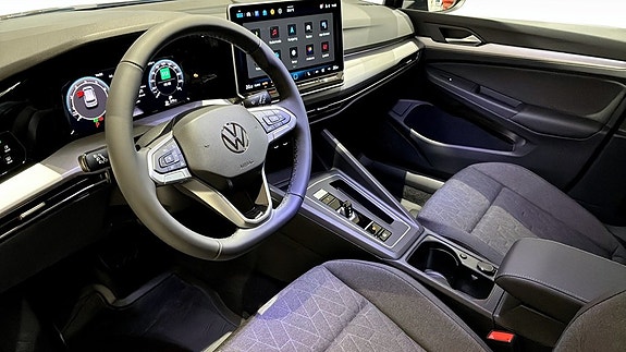 Volkswagen Golf I 7 of 12