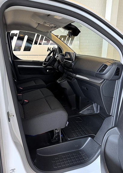 Opel Vivaro 6 of 10
