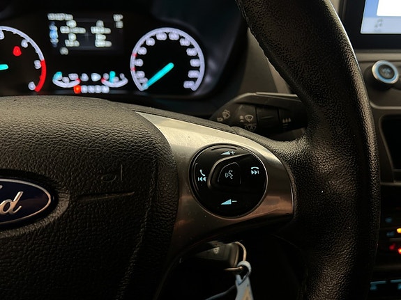 Ford Transit Connect 19 of 30