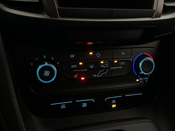 Ford Transit Connect 23 of 30