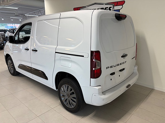 Peugeot Partner 4 of 14
