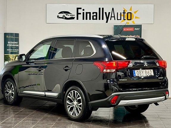 Mitsubishi Outlander 3 of 15