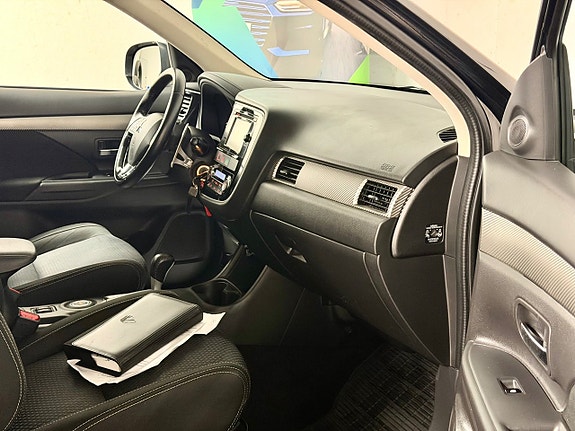 Mitsubishi Outlander 9 of 15