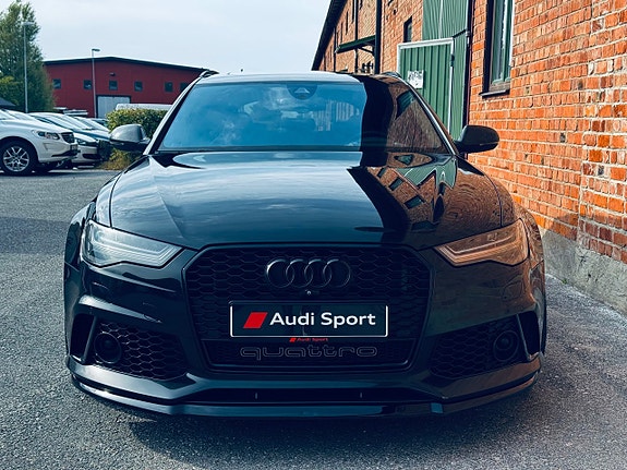 Audi RS6 4 of 22