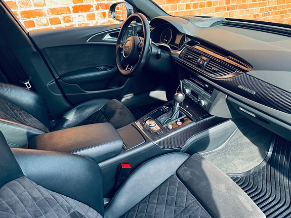 Audi RS6 11 of 22