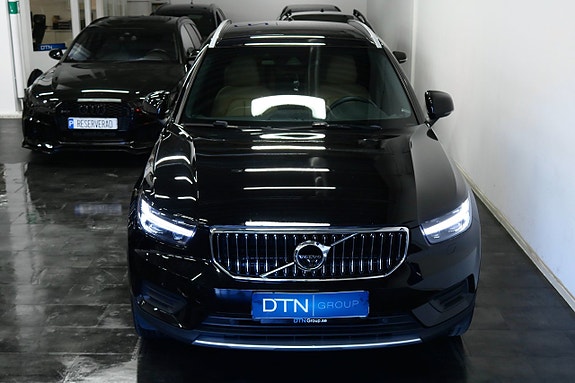 Volvo XC40 6 of 25