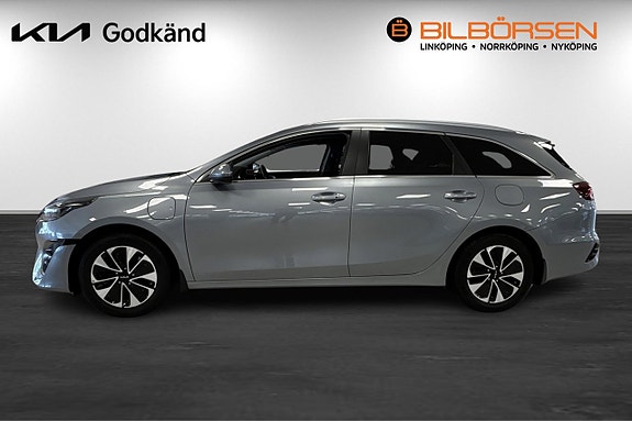 Kia Ceed 4 of 14