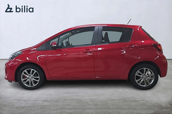 Toyota Yaris 3 of 21