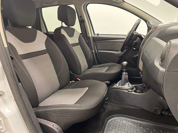 Dacia Duster 10 of 21