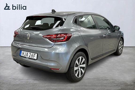 Renault Clio 19 of 21