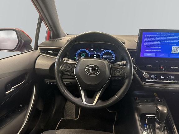 Toyota Corolla 9 of 15