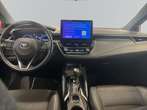 Toyota Corolla 8 of 15