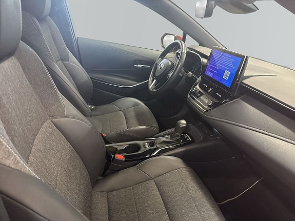Toyota Corolla 6 of 15