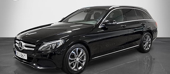 Mercedes-Benz C200 4 of 17
