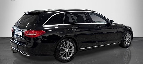 Mercedes-Benz C200 3 of 17