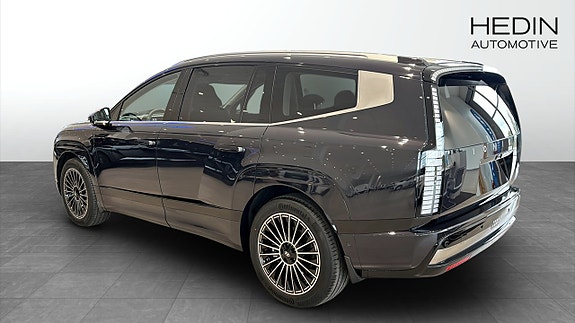 Hyundai Ioniq 9 2 of 12