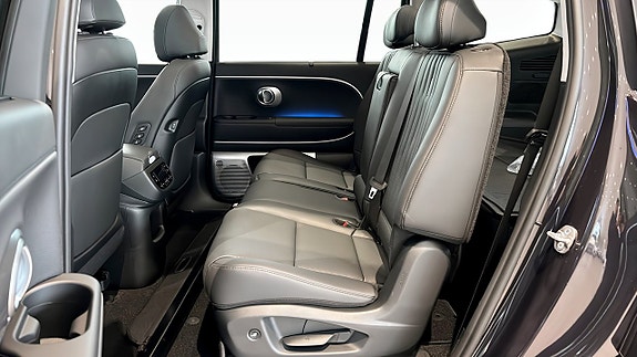 Hyundai Ioniq 9 5 of 12