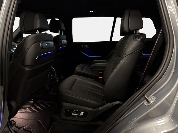 BMW X7 17 of 25