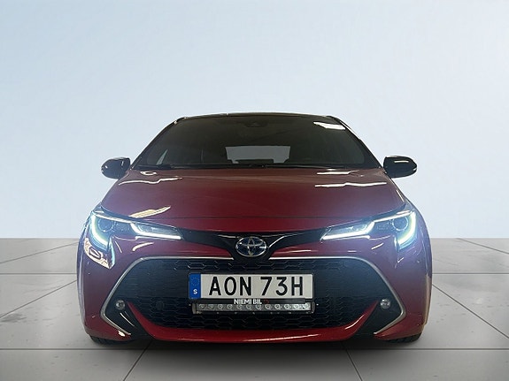 Toyota Corolla 2 of 19
