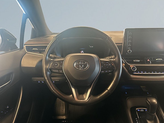 Toyota Corolla 9 of 19