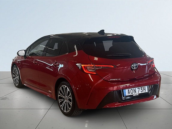 Toyota Corolla 5 of 19