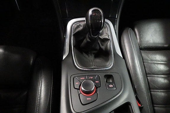 Opel Insignia 14 of 20