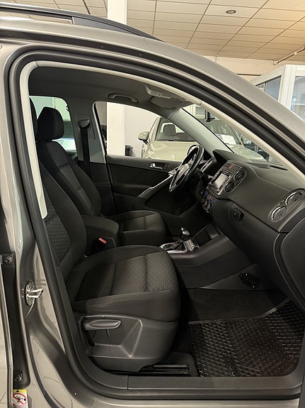 Volkswagen Tiguan 15 of 16