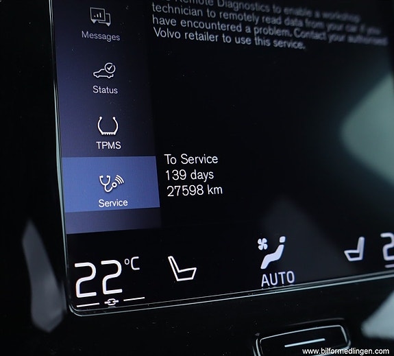 Volvo XC40 13 of 19