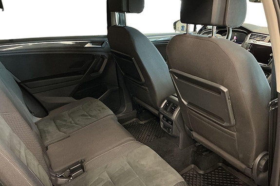 Volkswagen Tiguan Allspace 11 of 30