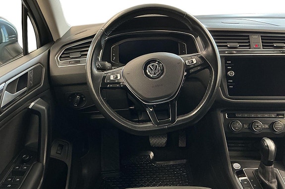Volkswagen Tiguan Allspace 14 of 30