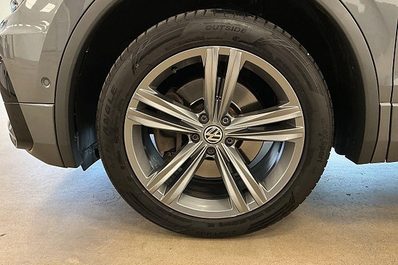 Volkswagen Tiguan Allspace 23 of 30