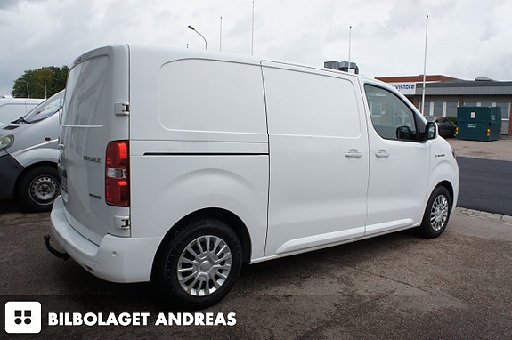 Toyota Proace 4 of 12