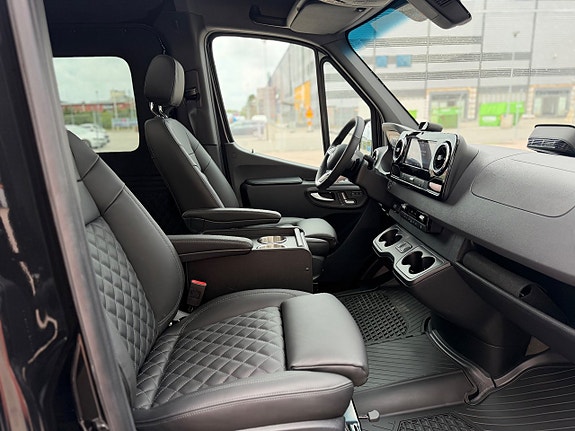 Mercedes-Benz Sprinter 319 10 of 30