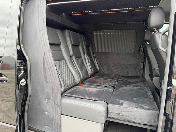 Mercedes-Benz Sprinter 319 30 of 30