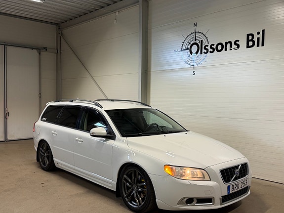 Volvo V70 8 of 20