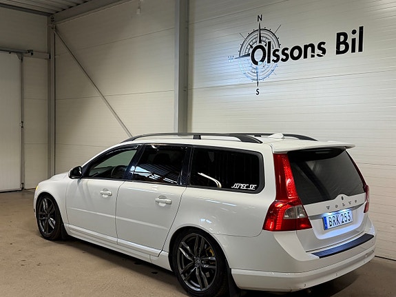 Volvo V70 4 of 20
