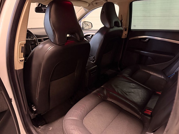 Volvo V70 17 of 20